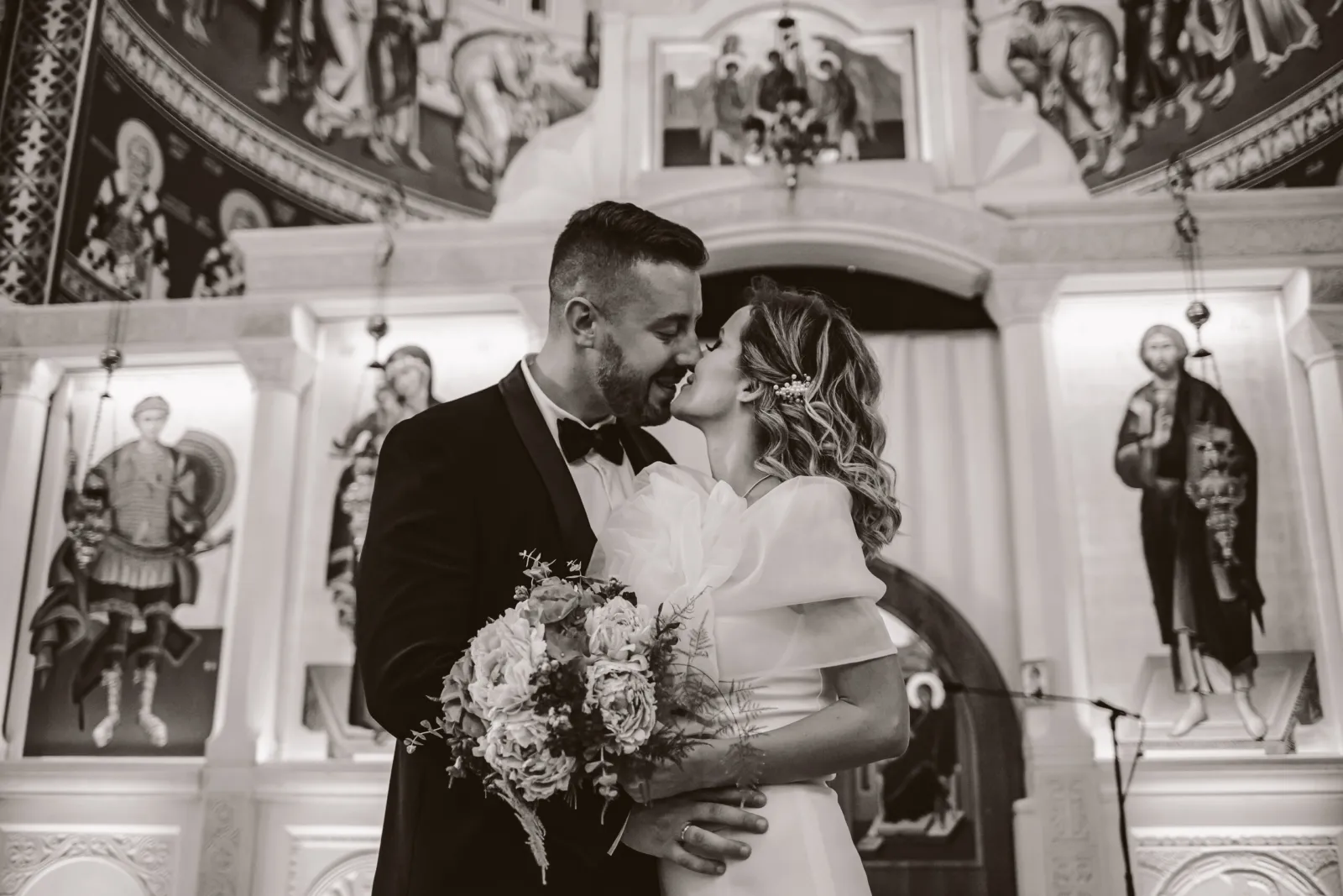 Sanja i Mihailo — Venčanja, fotografija 21